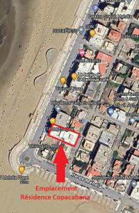 盖尼特拉Appartement à la plage Mehdia pour famille uniquement的红色箭头的停车场地图