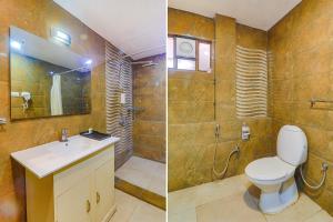 MuthiganjFabHotel Sarovar Palace的浴室的两张照片,配有卫生间和水槽