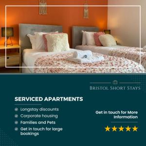 Bristol Short Stays College Green, 2 Bed Parking客房内的一张或多张床位