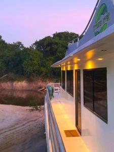 马瑙斯Amazon Extreme River Fish的海边度假屋