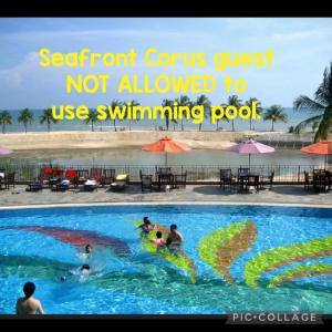 波德申Seafront Corus Resort Port Dickson的一群人在游泳池游泳