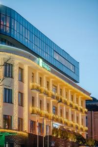 泰拉维Holiday Inn Telavi, an IHG Hotel的使馆在柏林的 ⁇ 染