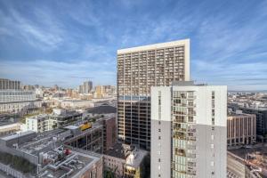 Hayes Valley 1br w gym pool movies bbq SFO-1629平面图