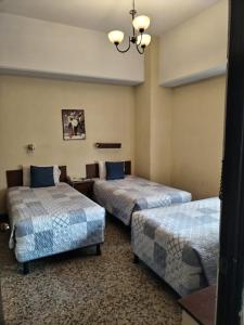塞维利亚酒店客房内的一张或多张床位