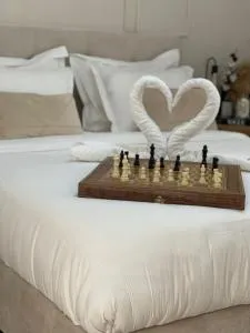 Emanuel Suite