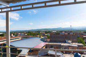 塔拉波托Humazapa的从建筑屋顶上可欣赏到城市美景