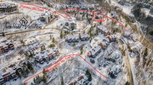 蒙特朗布朗Le Plateau by Tremblant Vacations的雪地滑雪胜地地图