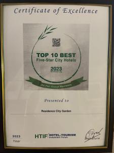 普罗夫迪夫Residence City Garden - Certificate of Excellence 3rd place in Top 10 BEST Five-Stars City Hotels for 2023 awarded by HTIF的最佳五星级城市房屋的优秀证书