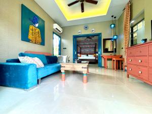 Villa Ginger with private pool Bang Tao的休息区