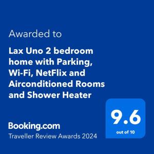 安蒂波洛Lax Uno 2 bedroom home with Parking, Wi-Fi, NetFlix and Airconditioned Rooms and Shower Heater的手机的屏幕,文字升级到卧室以外的