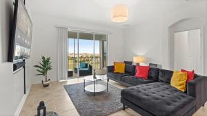 Stylish Condo 3Beds 2Baths 18Min from Disney
