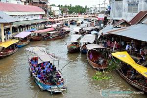 บ้านสวนอุดมสวัสดิ์ อัมพวา平面图