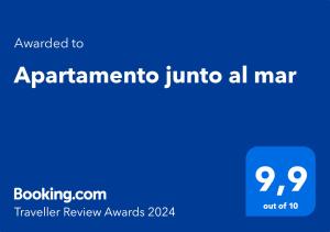 奥利瓦Apartamento Junto al Mar的带有“阿莫鲁姆朱诺”的蓝色标志