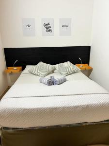 Hiraya Apart客房内的一张或多张床位