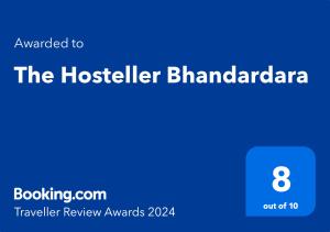 班达尔达拉The Hosteller Bhandardara的一张写着旅行者评论的旅舍balhadjar dhaka的屏幕
