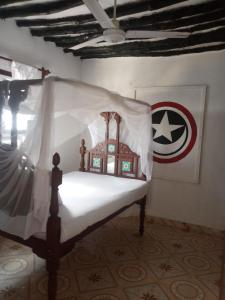 Al-reidy House客房内的一张或多张床位
