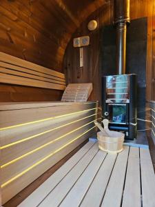 Camper met sauna en zwembad in de rand van de Vlaamse Ardennen平面图