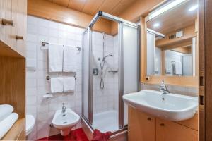 Appartamenti Sausalito的一间浴室