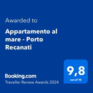 雷卡纳蒂港Appartamento al mare - Porto Recanati的只给申请者一个文本的电话的屏幕照相