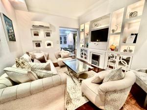 Zamalek Luxury Ultra Home的休息区