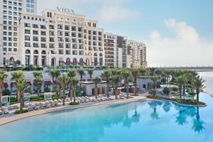 迪拜云溪港海滩葳达酒店的宏伟的赌场酒店