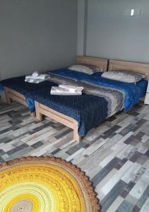 古多里Mountain Dream House的双床间设有2张单人床。