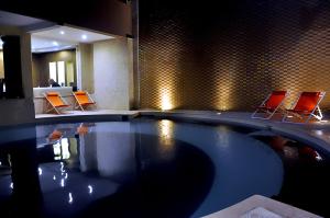 Tempoo Hotel Marrakech City Centre Adults Only内部或周边的泳池