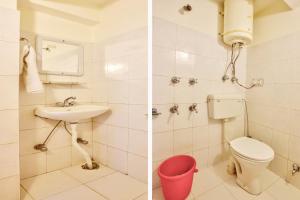 马拉里HOTEL DREAM RIVER BY ARH HOTELS的浴室的两张照片,配有卫生间和水槽