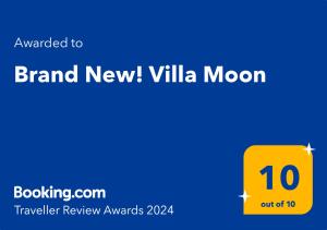 罗瓦涅米Brand New! Villa Moon的黄色盒子,带有单词,全新别墅月亮