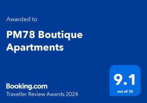 威廉斯塔德PM78 Boutique Apartments的蓝色长方形与单词