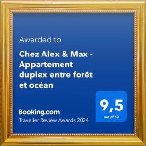 莫列马阿Chez Alex & Max - Appartement duplex entre forêt et océan的金框中标牌的照片