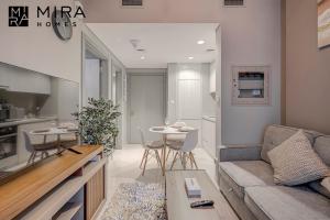 Mira Holiday Homes Fully furnished apartment in Business Bay的厨房或小厨房