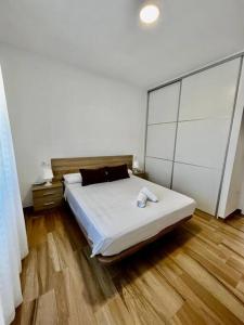 Calahorra Experience客房内的一张或多张床位