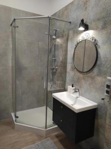 Lawendowy - Apartamenty Smart Projekt的一间浴室