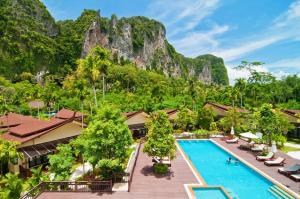 Aonang Phu Petra Resort, Krabi - SHA Plus内部或周边泳池景观