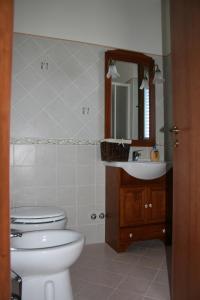 Casale Florenzo的一间浴室