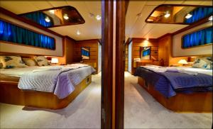 费特希耶Hayat Bu, Boot的船上一间卧室配有两张床