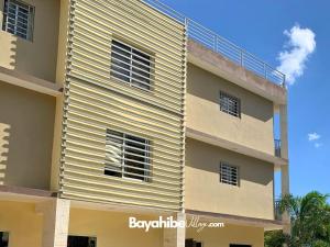 巴亚希贝El Sol ※ Bayahibe Village的享有大楼的侧面景致