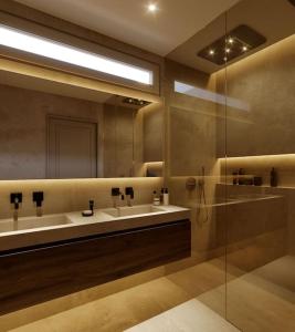 塞维利亚CasaKary的浴室设有2个水槽和镜子