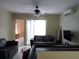 AIRPORT APARTMENT MONTERREY 628平面图