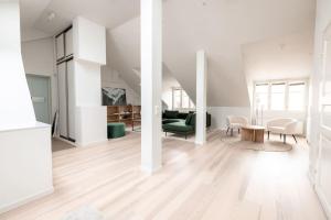 POISTA 2ndhomes Beautiful, 2BR Attic Apartment in Kruununhaka平面图