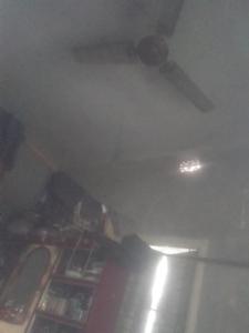 加尔各答Hours home的享有带巴士的客房的顶部景致