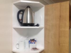 城堡翠园汽车旅馆 的咖啡和沏茶工具
