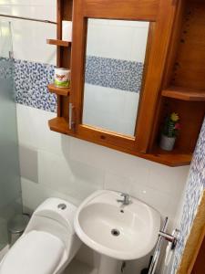 ApartaHotel El Bonao的一间浴室