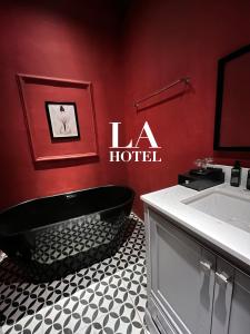 La Hotel平面图