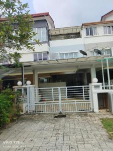 T&S Homestay