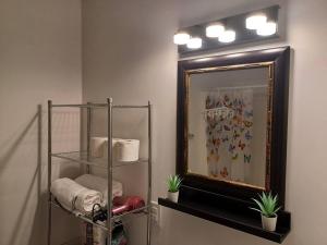 Bryana Suite - Comfy 1-Bedroom的一间浴室