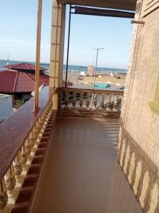 拉斯巴尔Villa 30 - Marouf Group的海景阳台。