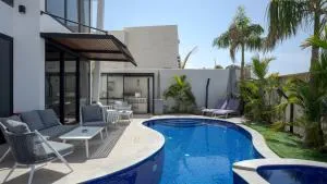 LUX amazing villa with private pool