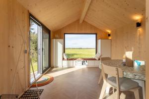 Hello Zeeland - Zeeuwse Liefde Tiny House 8